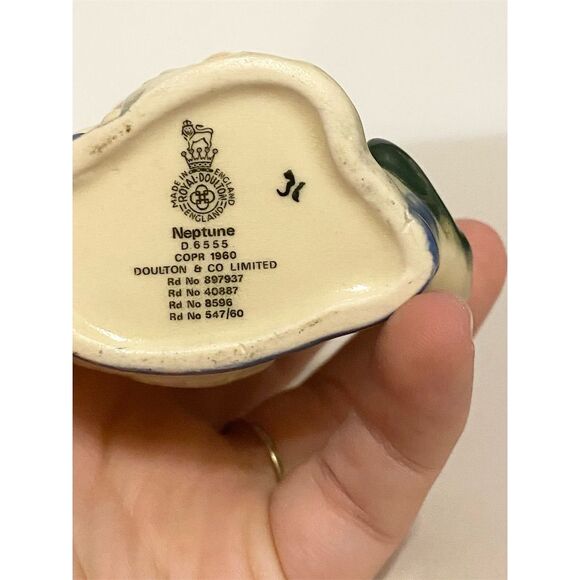 Royal Doulton Neptune Toby Jug Vintage Porcelain Original UK - Picture 3 of 3